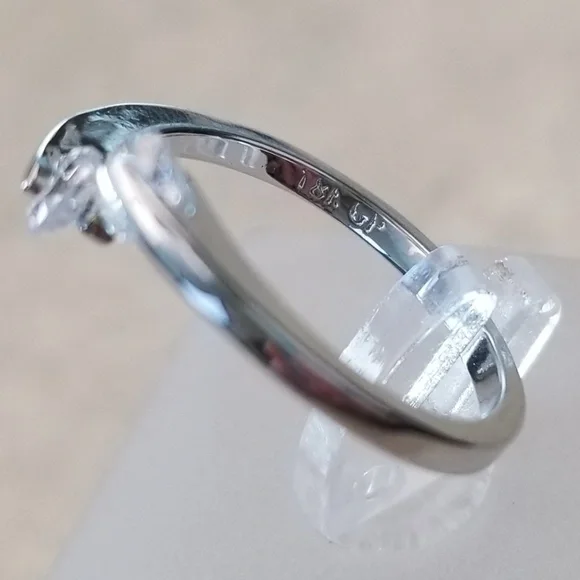 Delicate 18k ring - Picture 5 of 7